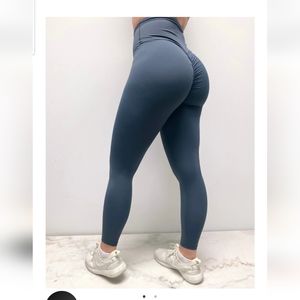 Astoria activewear LUXE scrunch legging black S